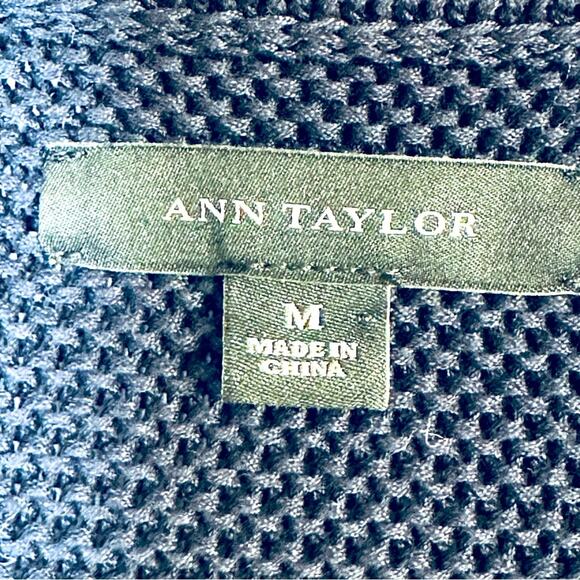 Ann Taylor Cardigan Beautiful Cotton Knit Navy Sz Medium - Picture 9 of 11